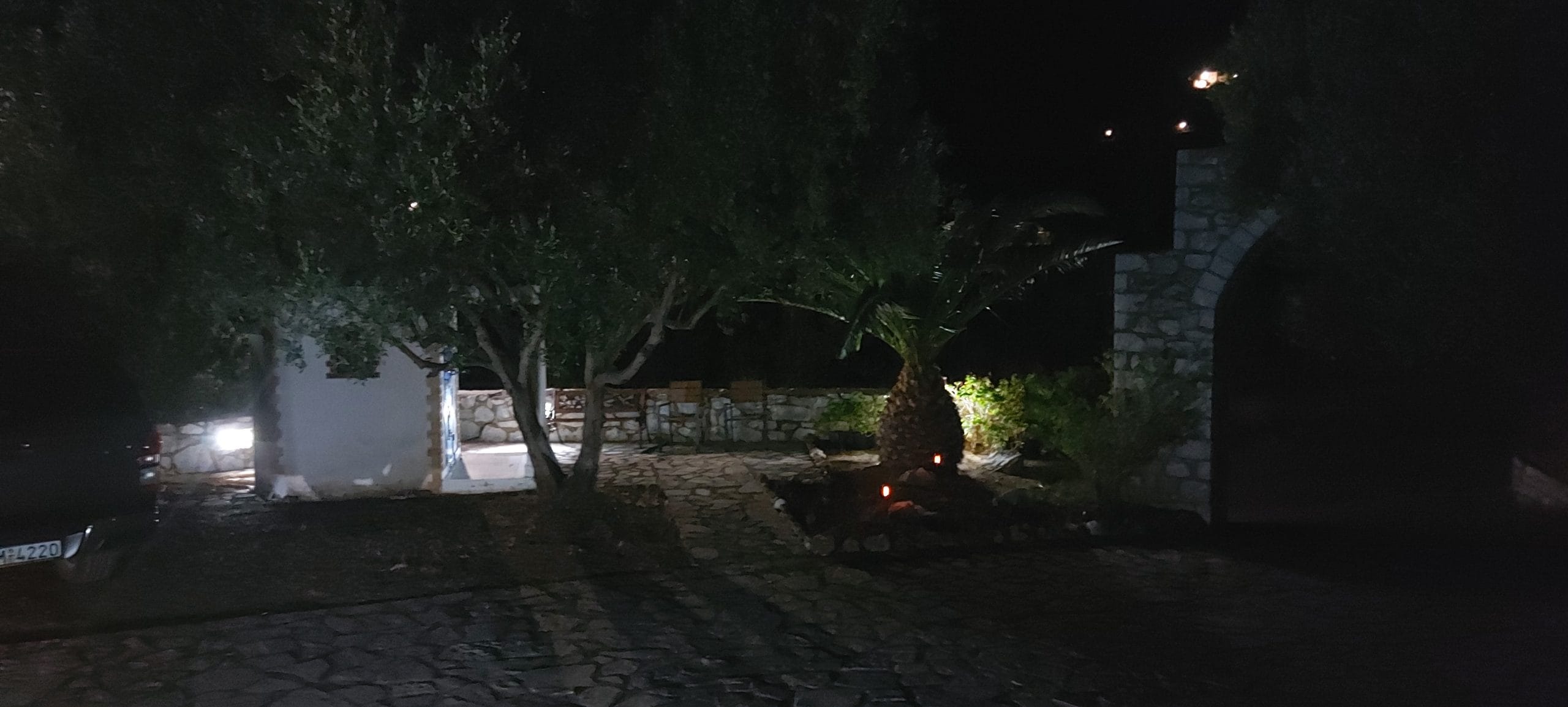 Κτήμα Παπακωνσταντή Ενοικιαζόμενα Διαμερισματα | skoutari.com